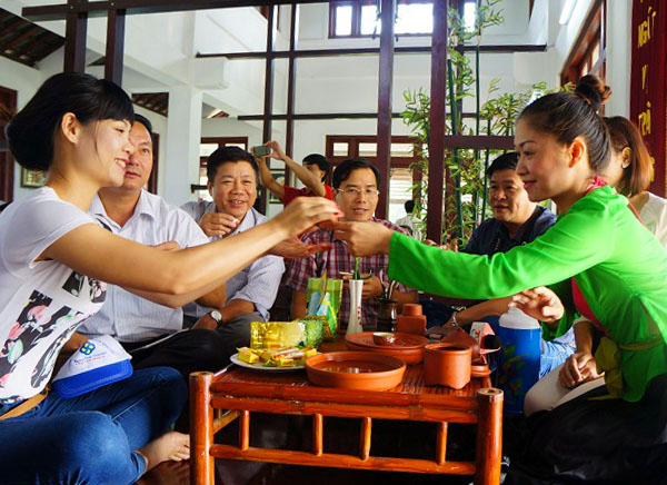 Văn hóa Chè Thái Nguyên tại Hội chùa Hang